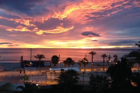 1 Linea Playa San Juan Apartman Alicante Kültér fotó